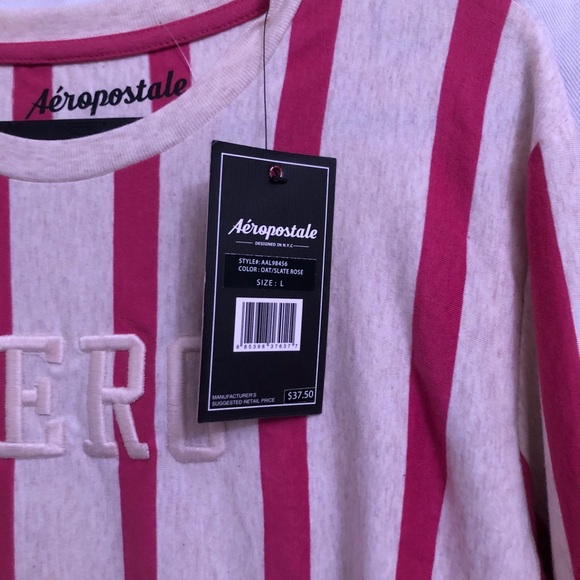 Aeropostale - Picture 2 of 3